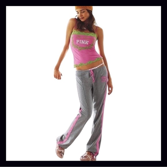 Vintage Victoria’s Secret PINK Grey “Shining Pink Stars" Tracksuit Size Medium - Picture 1 of 17